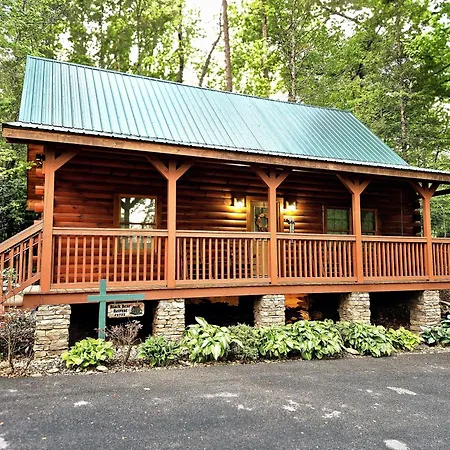 270 Black Bear Retreat Cabin